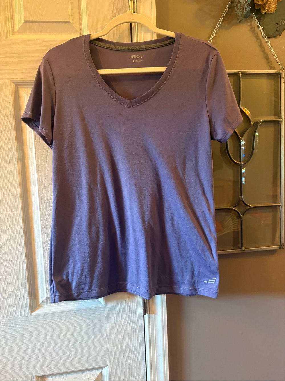 🤪 3 for $15! BCG Purple V-Neck Athletic Tee Size L